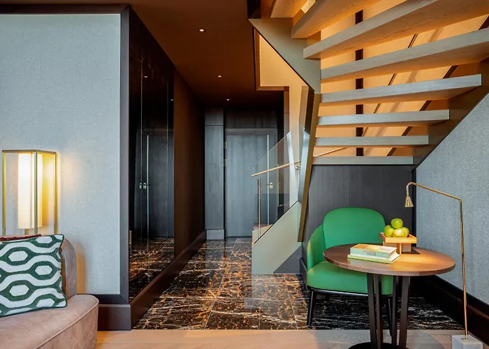 Almanac Palais 5*