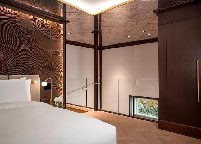 Almanac Palais Hotel 5*
